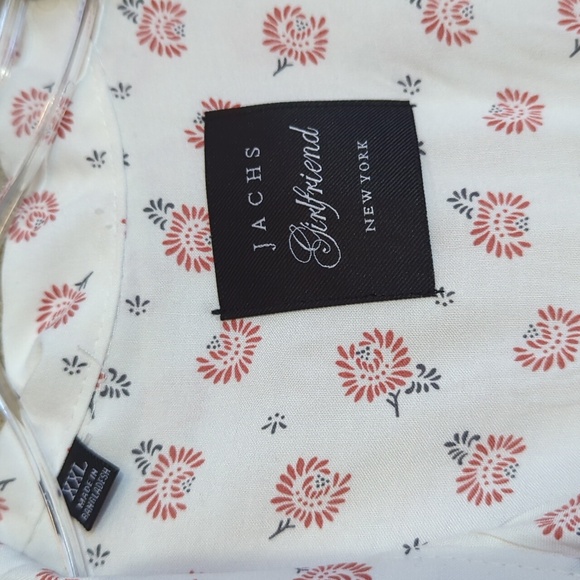 JACHS Girlfriend Red and White Button Down Shirt with V-Neck Cap Sleeves - Picture 4 of 9